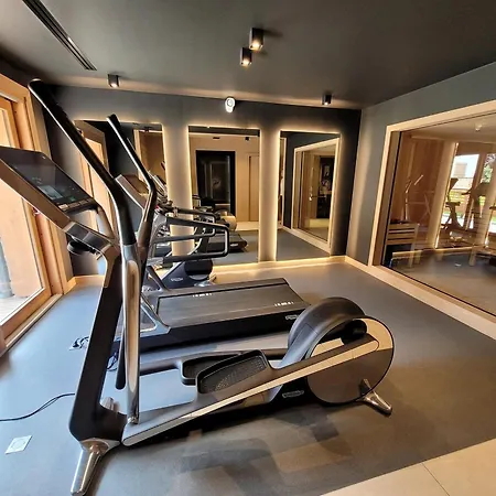 6 Pers Avec Terrasse Au Coeur Du Village, Neuve Avec Sauna Et Parking - Fr-1-598-141